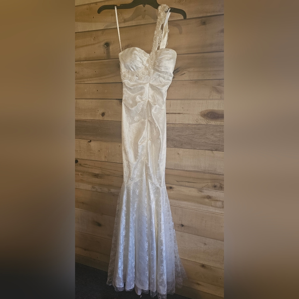 Formal Beaded Mermaid Dress - XSCAPE By Joanna Chen - Size 2 - Off White/Ivory